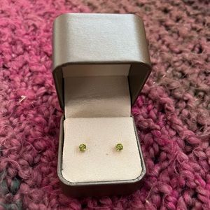 14k gold studs with a 3mm Peridot